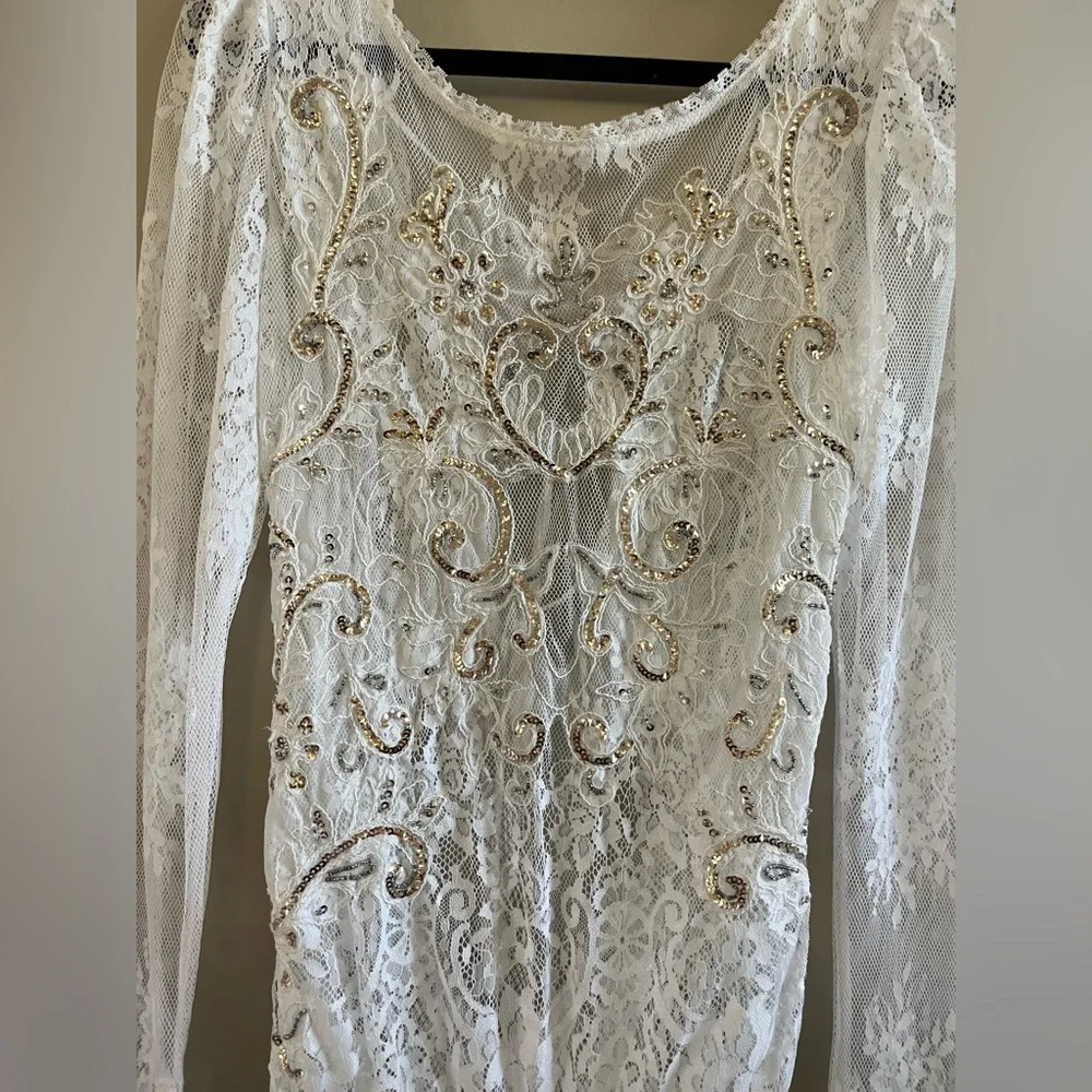 Free People - Intimately  - Ready to Party Lace Bodysuit White Long Sleeve Small